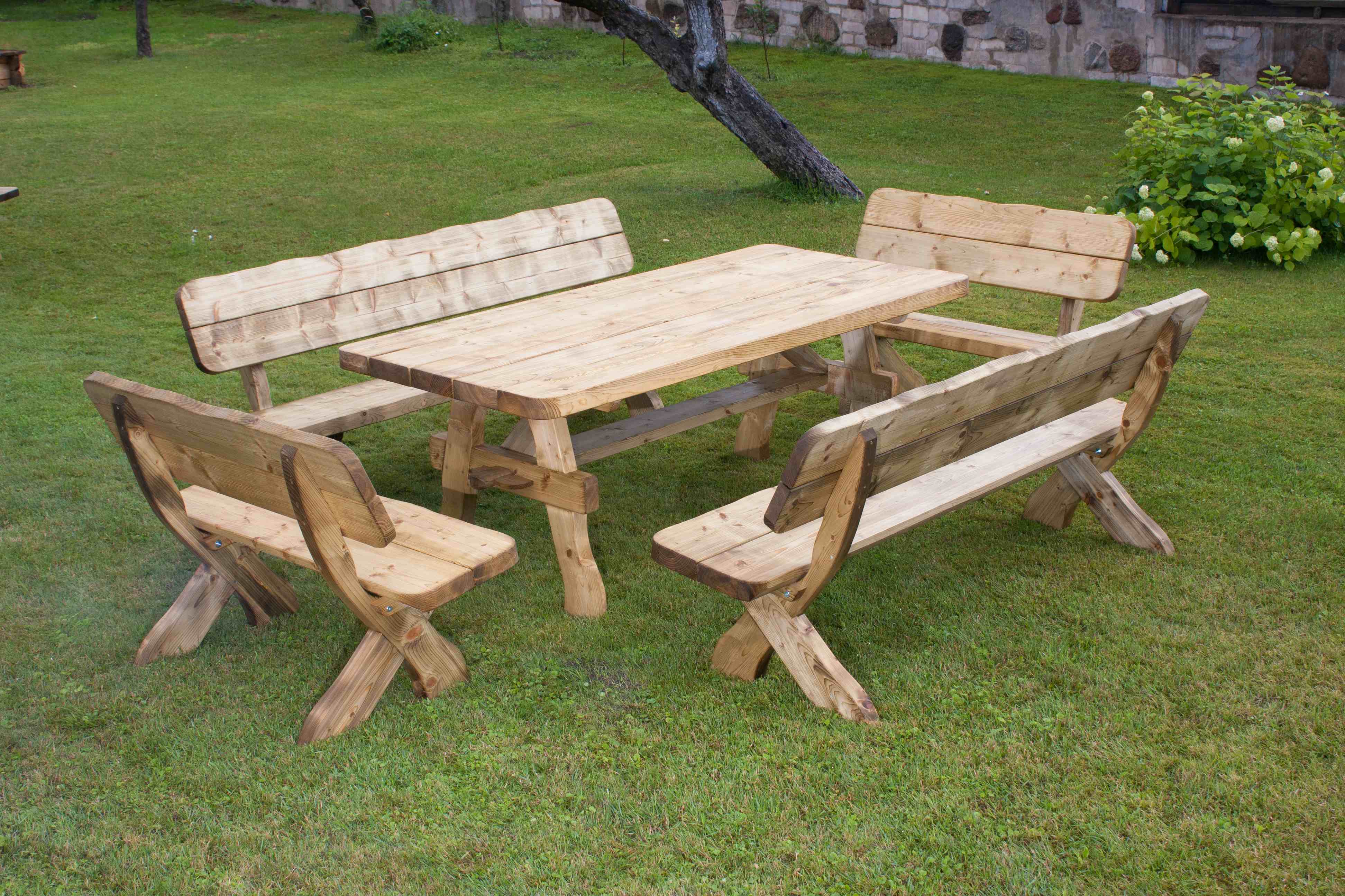 Salon de jardin en bois massif – Salon de jardin du style rustique
